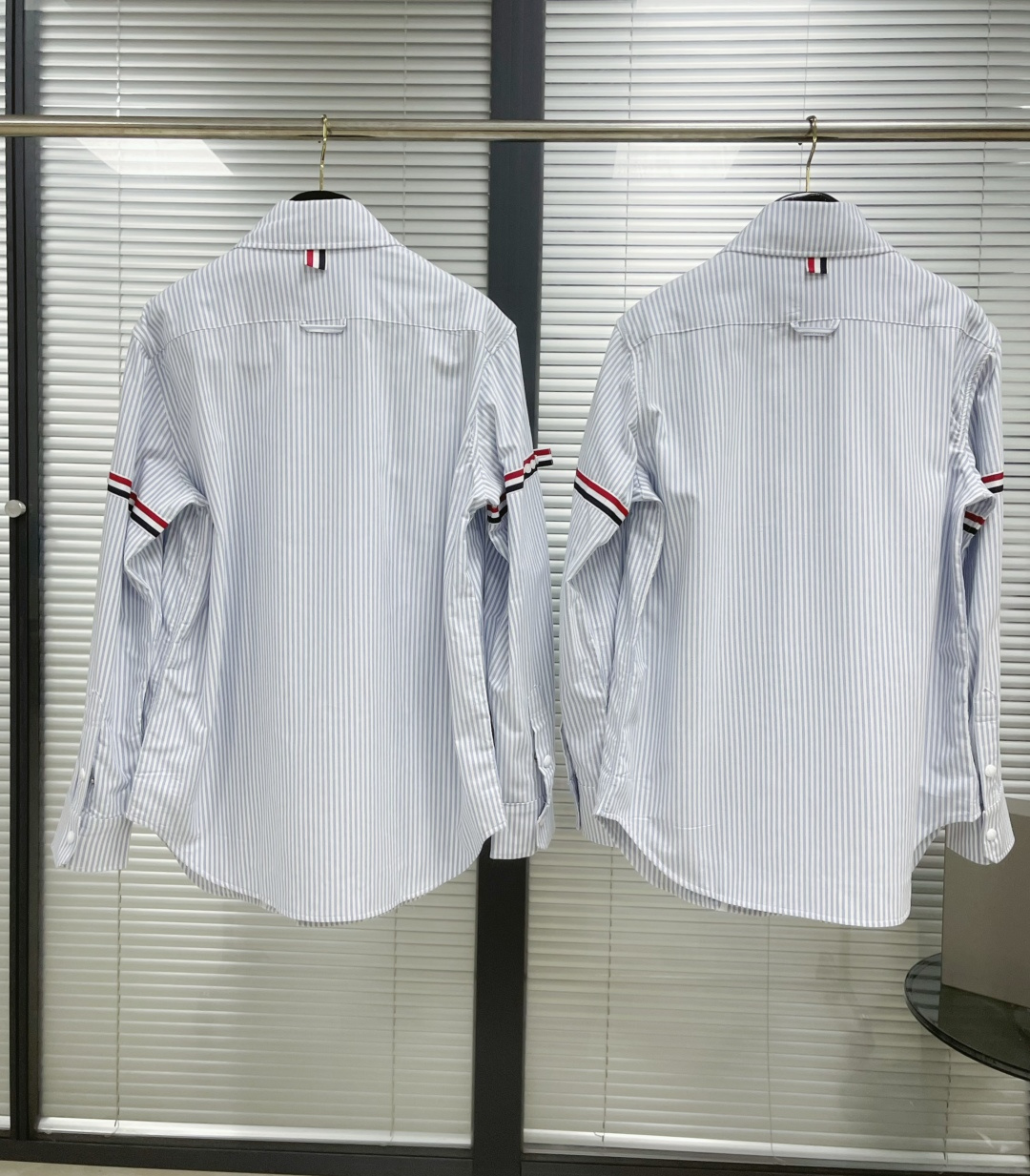 톰브라운 남성 긴팔 126288 Thom Browne Long Sleeve 썸네일 이미지