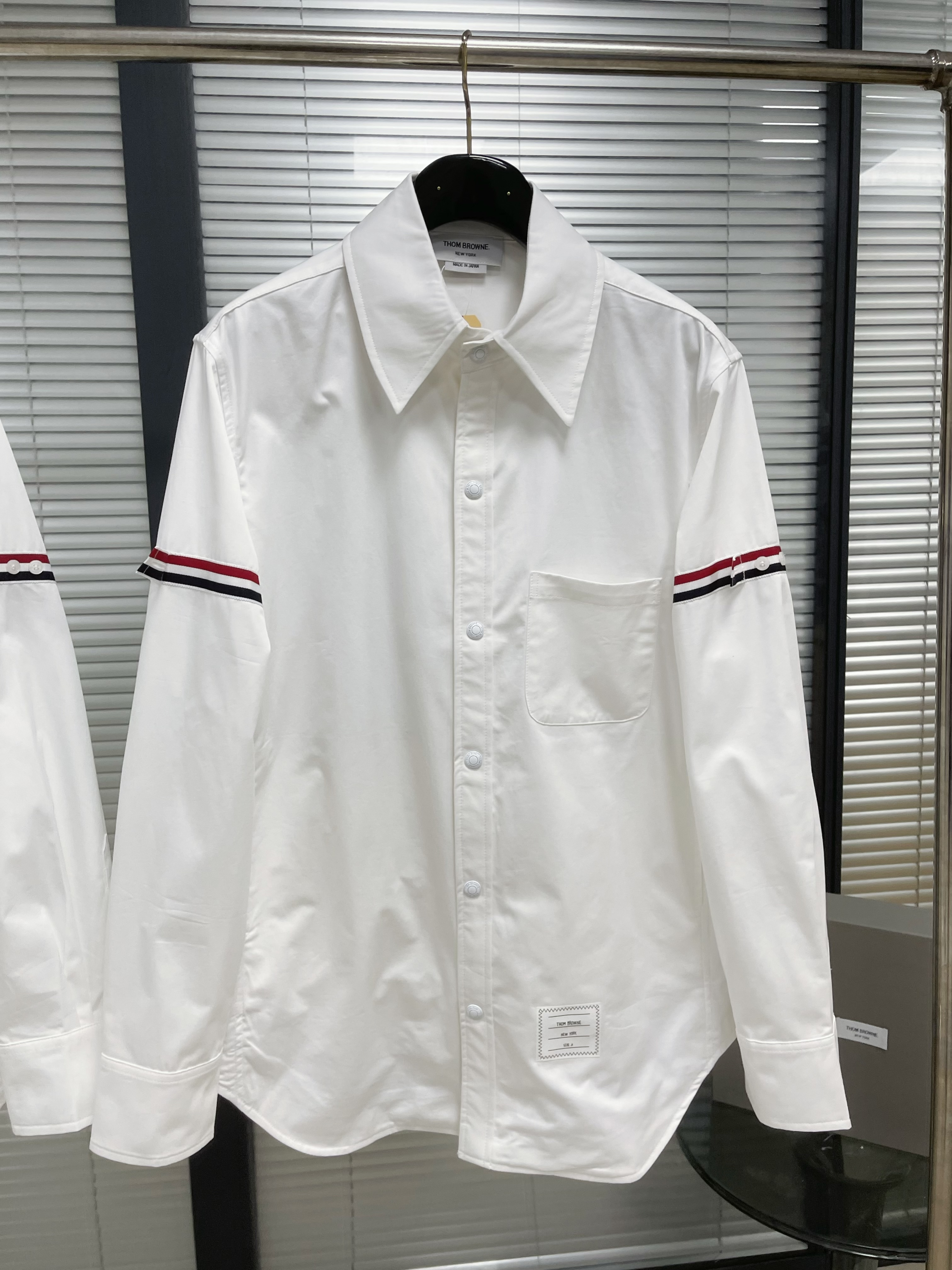 톰브라운 남성 긴팔 126290 Thom Browne Long Sleeve 썸네일 이미지