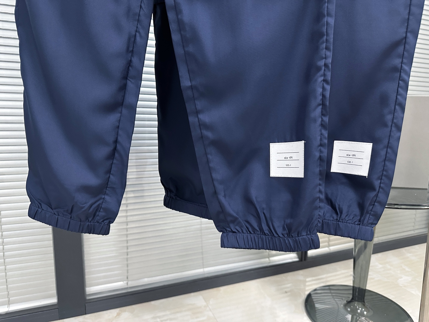 톰브라운 남성 바지 142958 Thom Browne Pants 상세 이미지 6