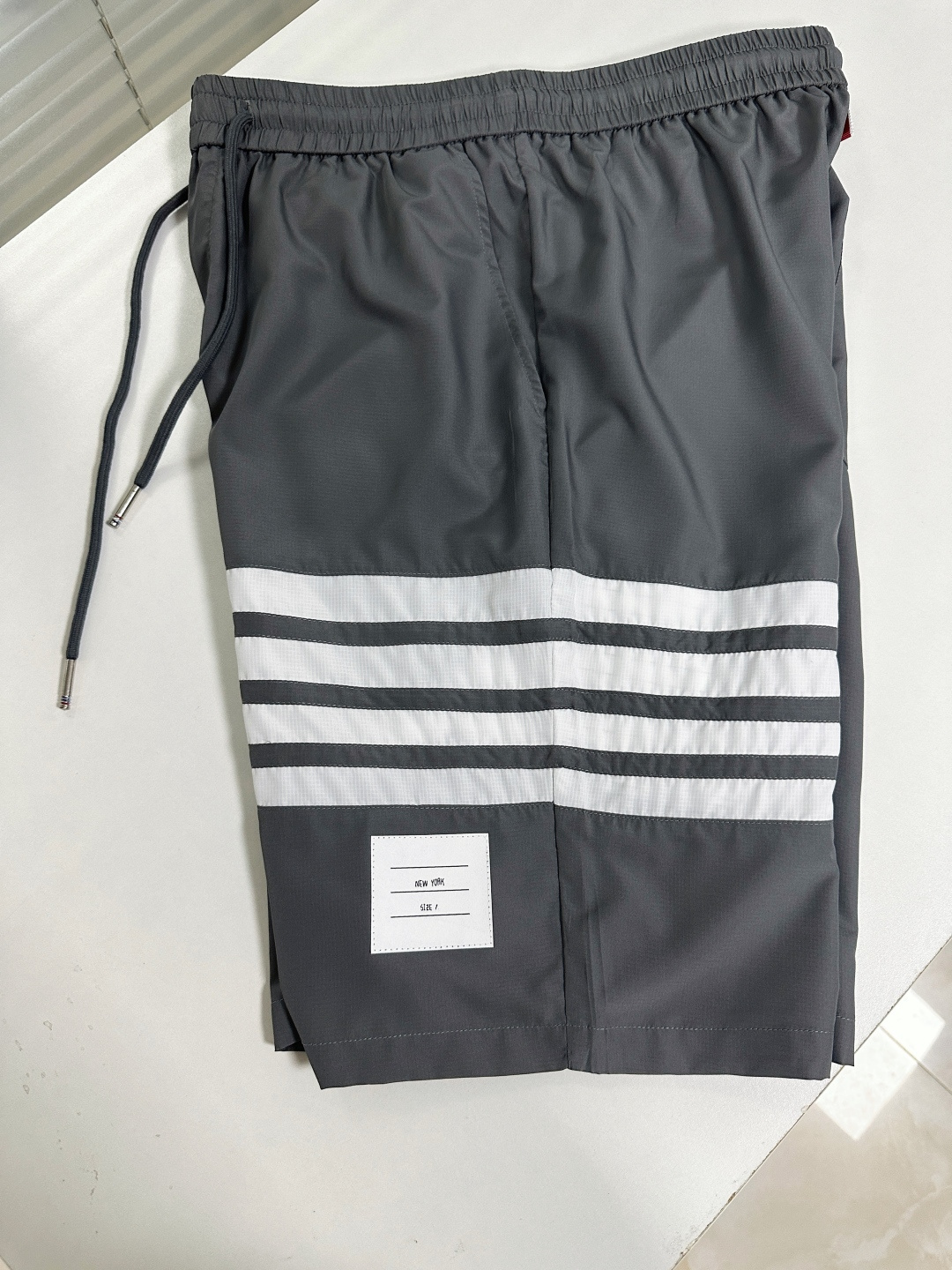 톰브라운 남성 바지 142957 Thom Browne Pants 상세 이미지 8