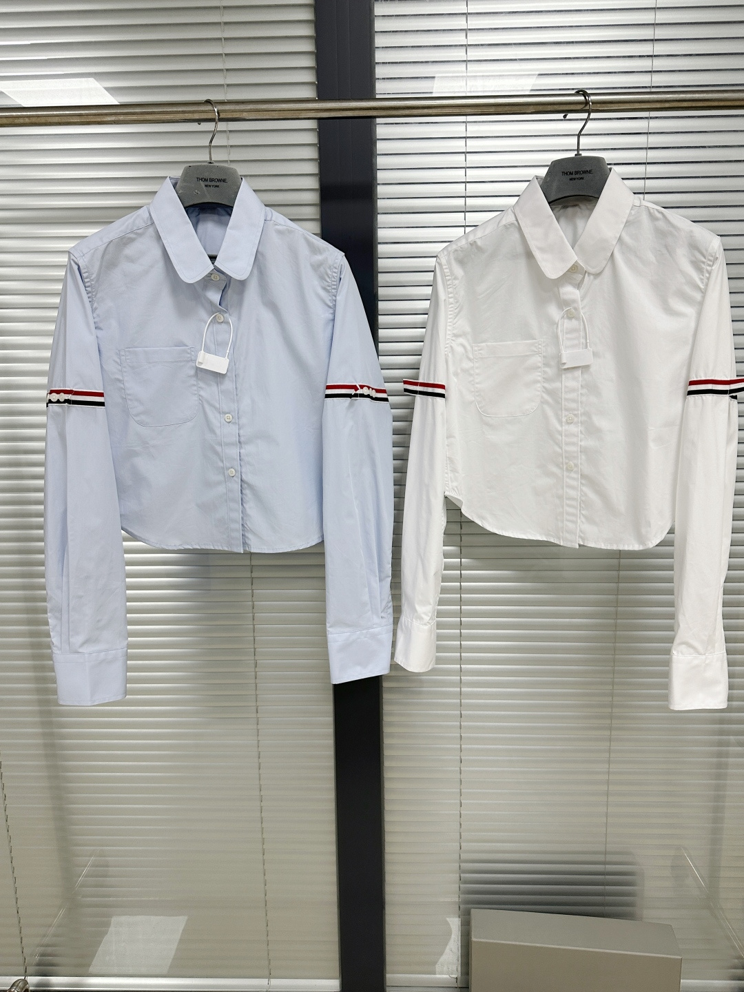 톰브라운 여성 크롭 긴팔 셔츠 상세 이미지 2