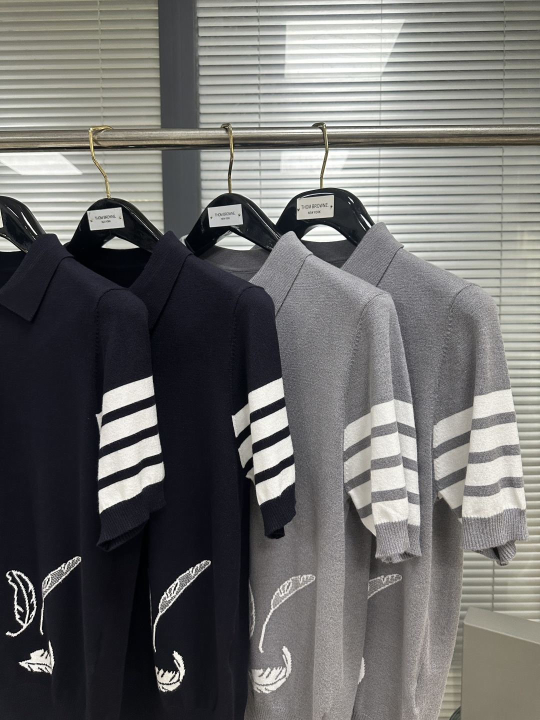 톰브라운 남성 반팔 126251 Thom Browne T Shirt 썸네일 이미지