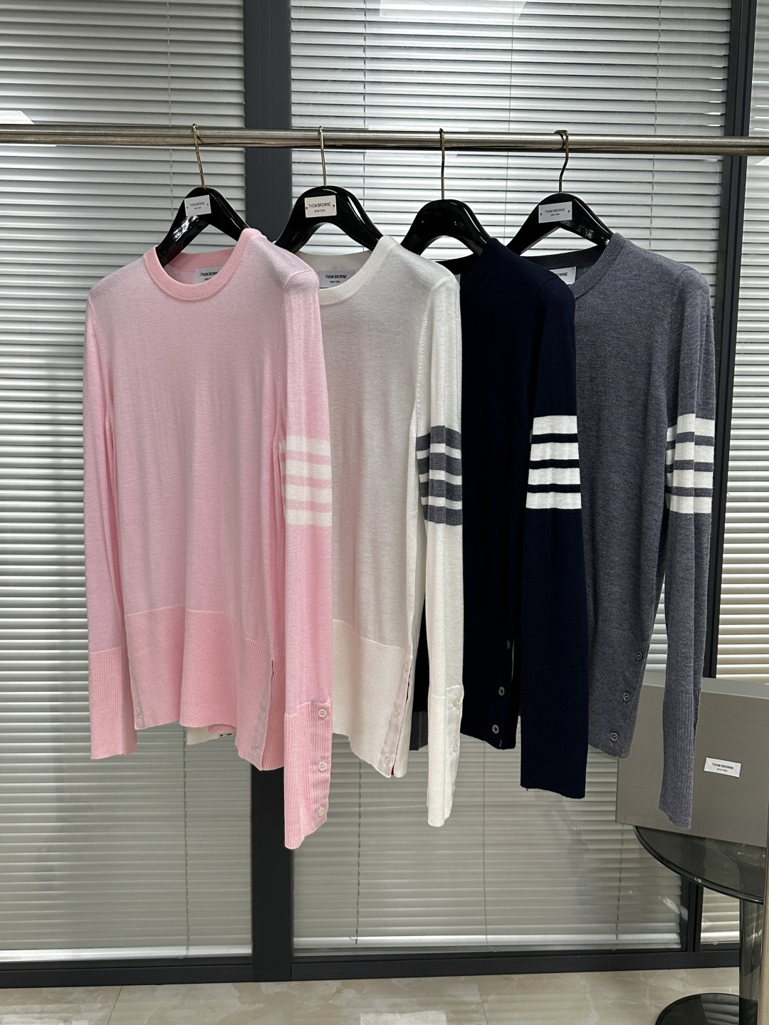 톰브라운 여성 긴팔 126321 Thom Browne Long Sleeve 썸네일 이미지