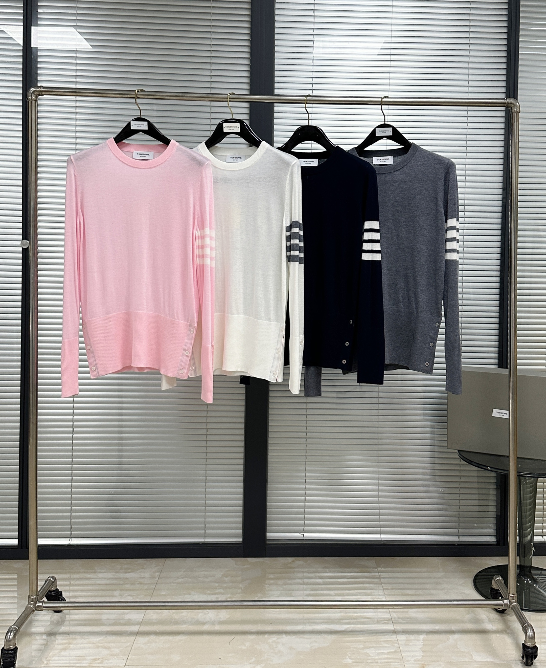 톰브라운 여성 긴팔 126321 Thom Browne Long Sleeve 썸네일 이미지