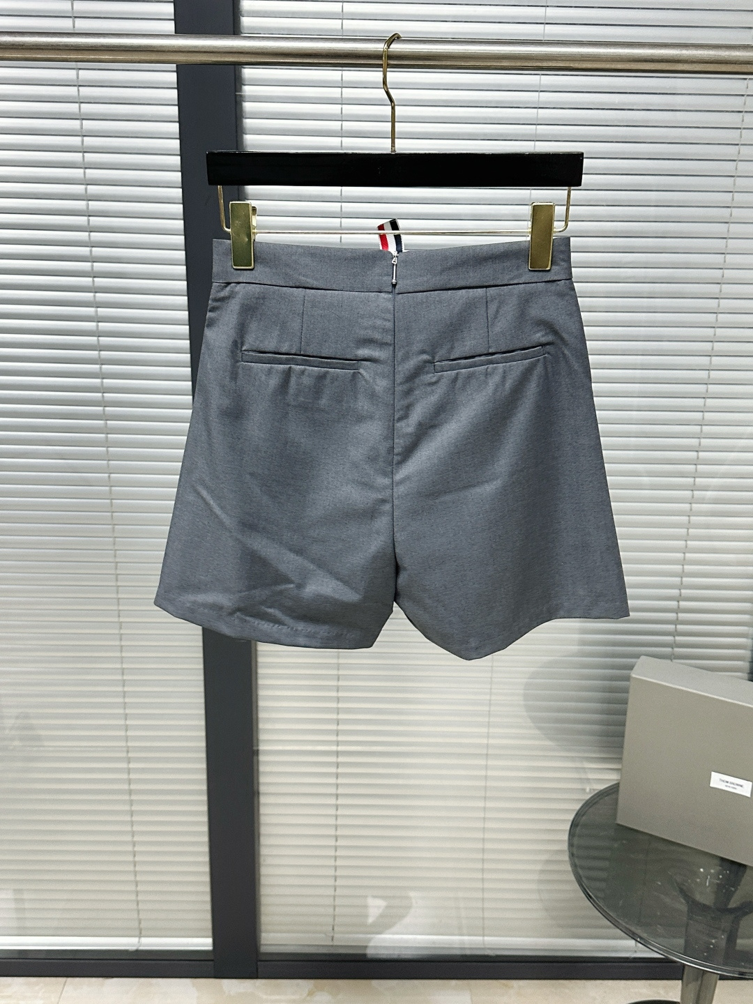 톰브라운 여성 스커트 126320 Thom Browne Skirt 썸네일 이미지