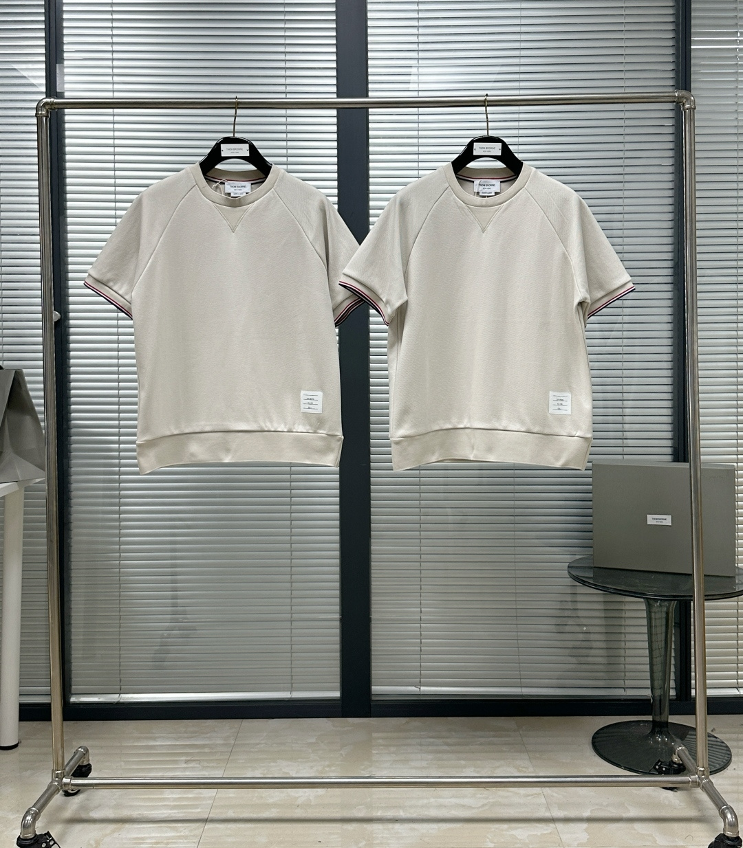 톰브라운 남성 반팔 49699