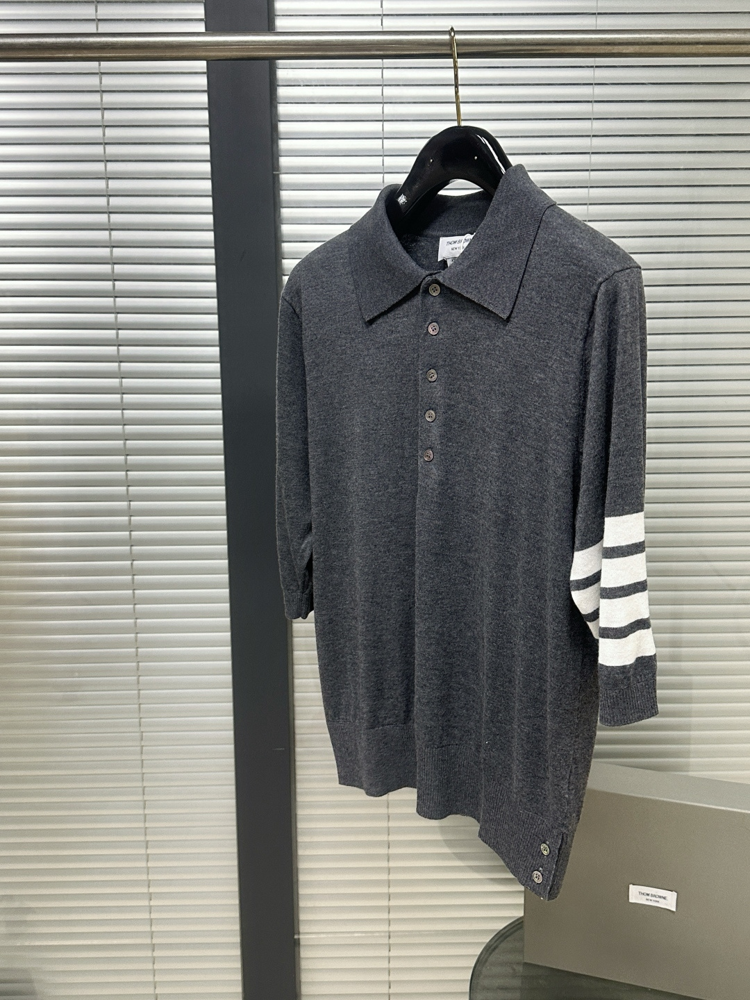 톰브라운 남성 반팔 126281 Thom Browne T Shirt 썸네일 이미지