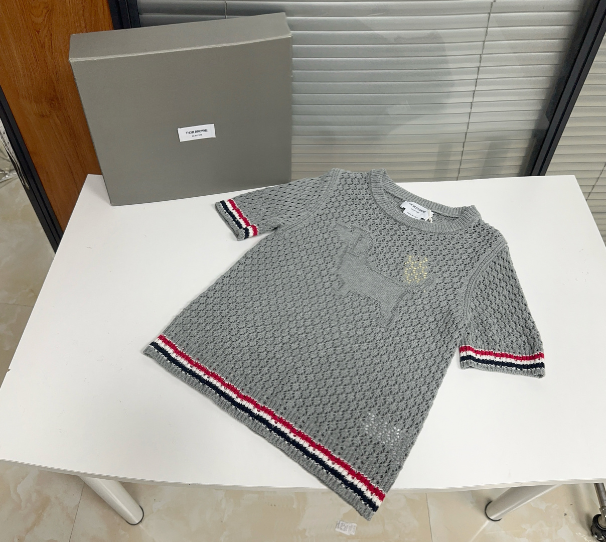 톰브라운 여성 반팔 126217 Thom Browne T Shirt 썸네일 이미지