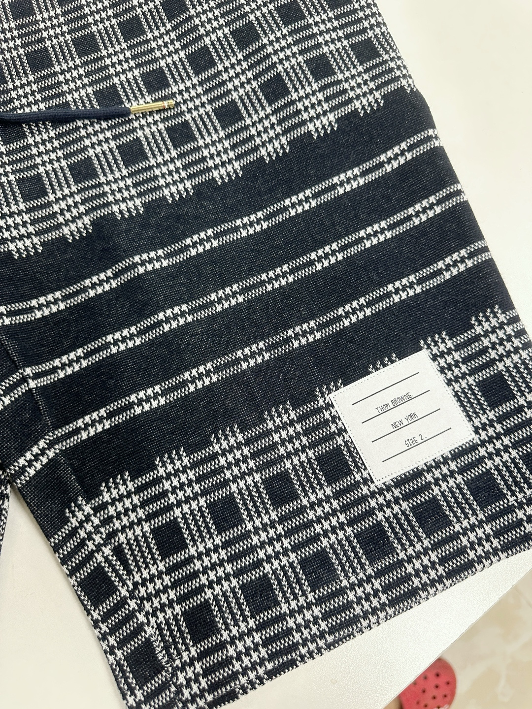 톰브라운 남성 반바지 126264 Thom Browne Shorts 썸네일 이미지