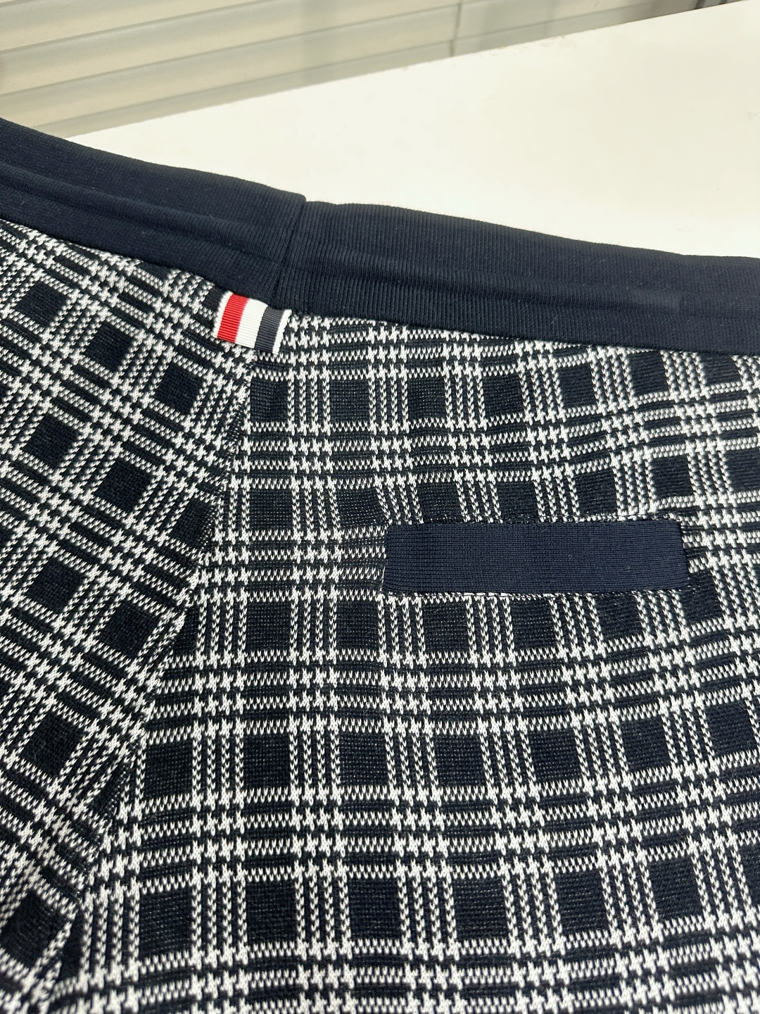 톰브라운 남성 반바지 126264 Thom Browne Shorts 썸네일 이미지