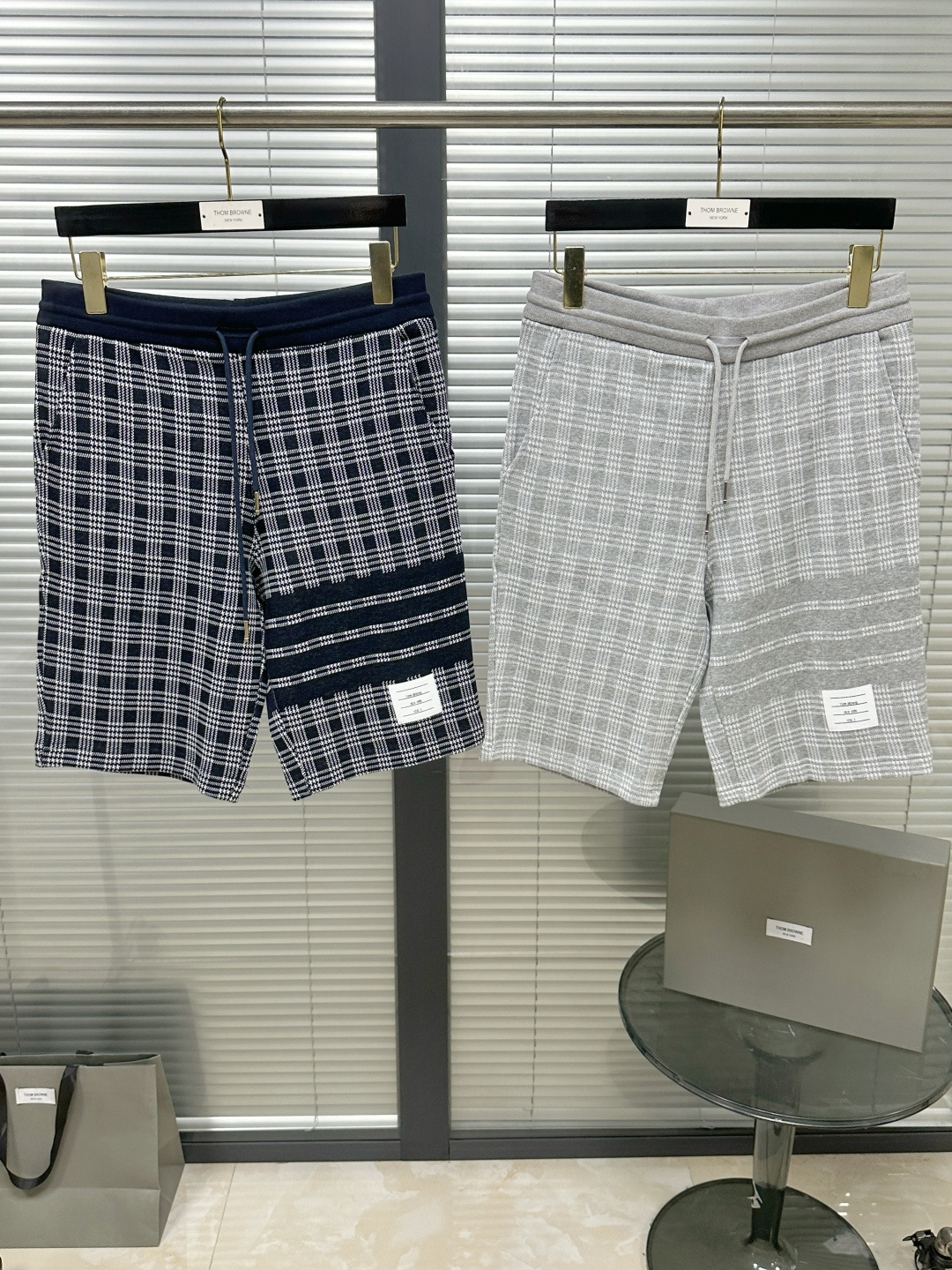 톰브라운 남성 바지 142950 Thom Browne Pants 상세 이미지 2