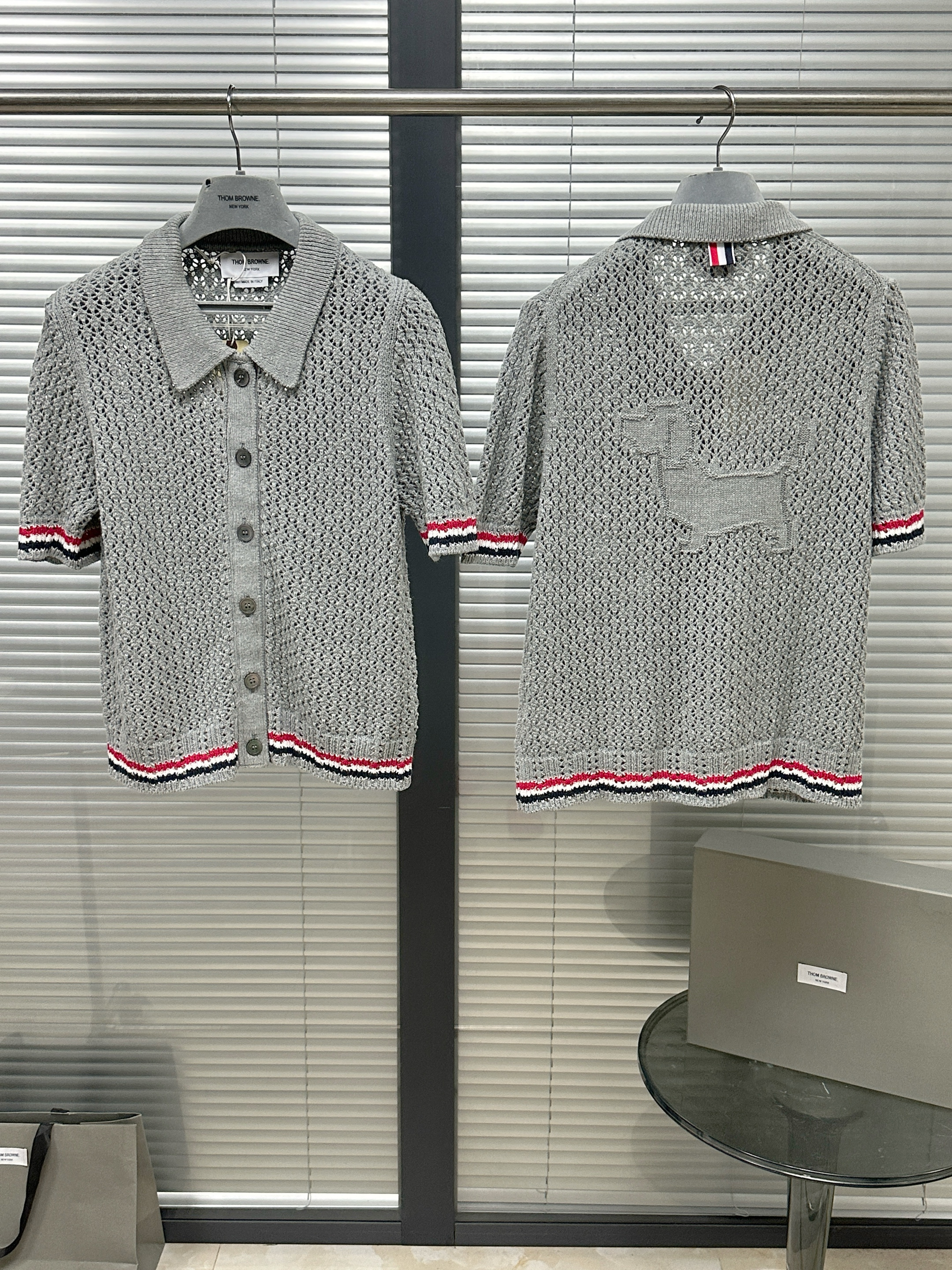톰브라운 여성 반팔 126342 Thom Browne T Shirt 썸네일 이미지