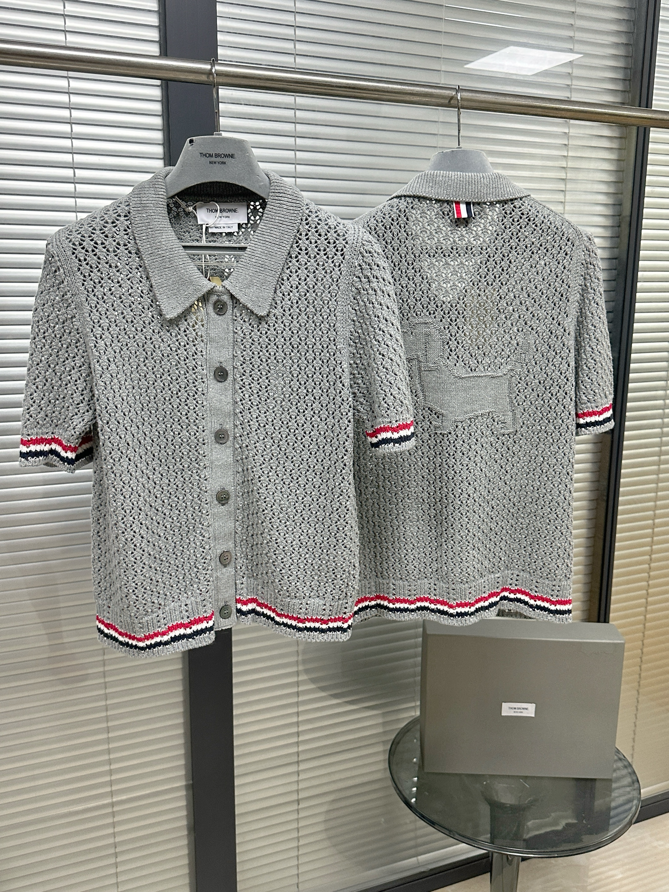 톰브라운 여성 반팔 126342 Thom Browne T Shirt 썸네일 이미지