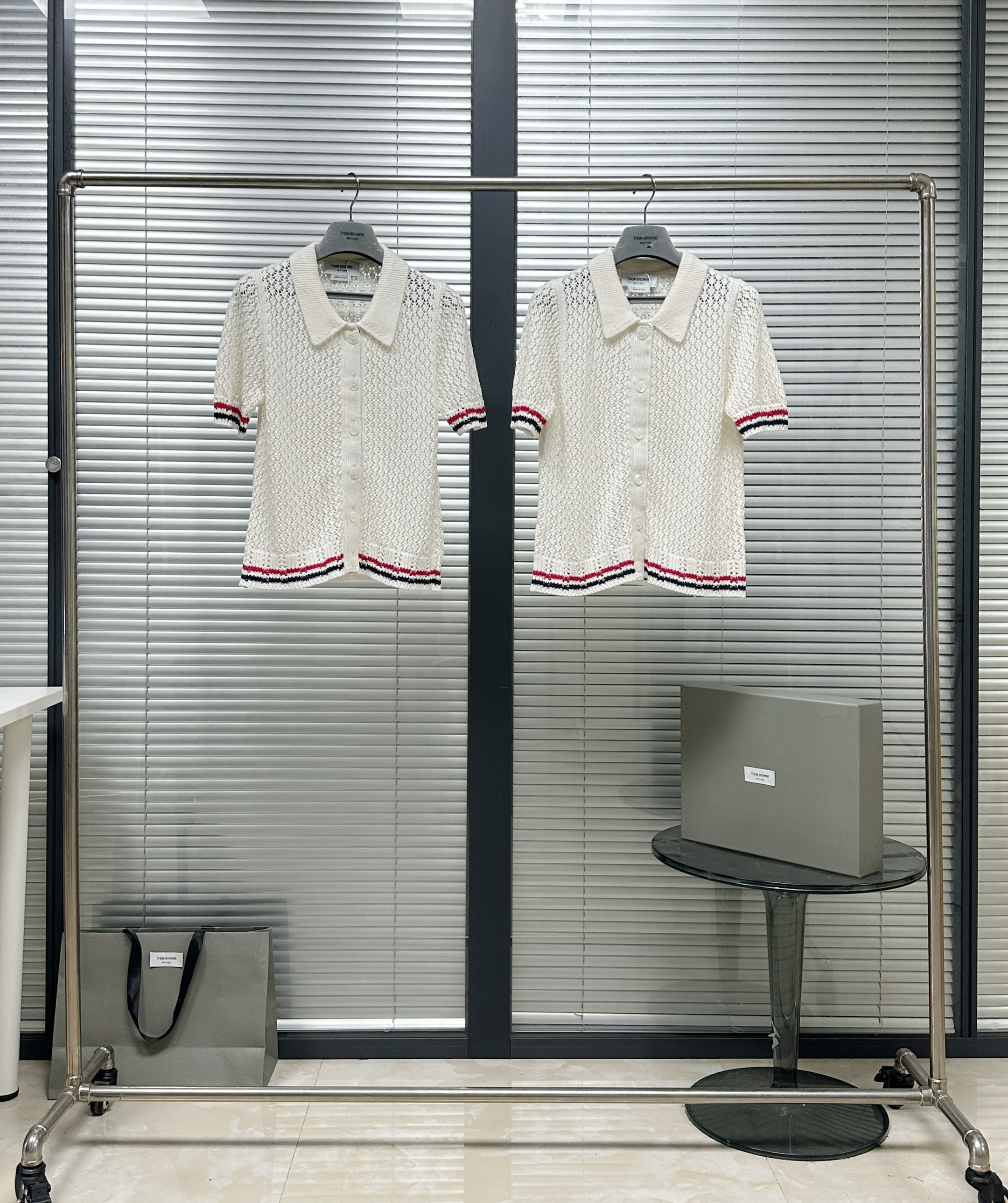 톰브라운 여성 반팔 126340 Thom Browne T Shirt 썸네일 이미지