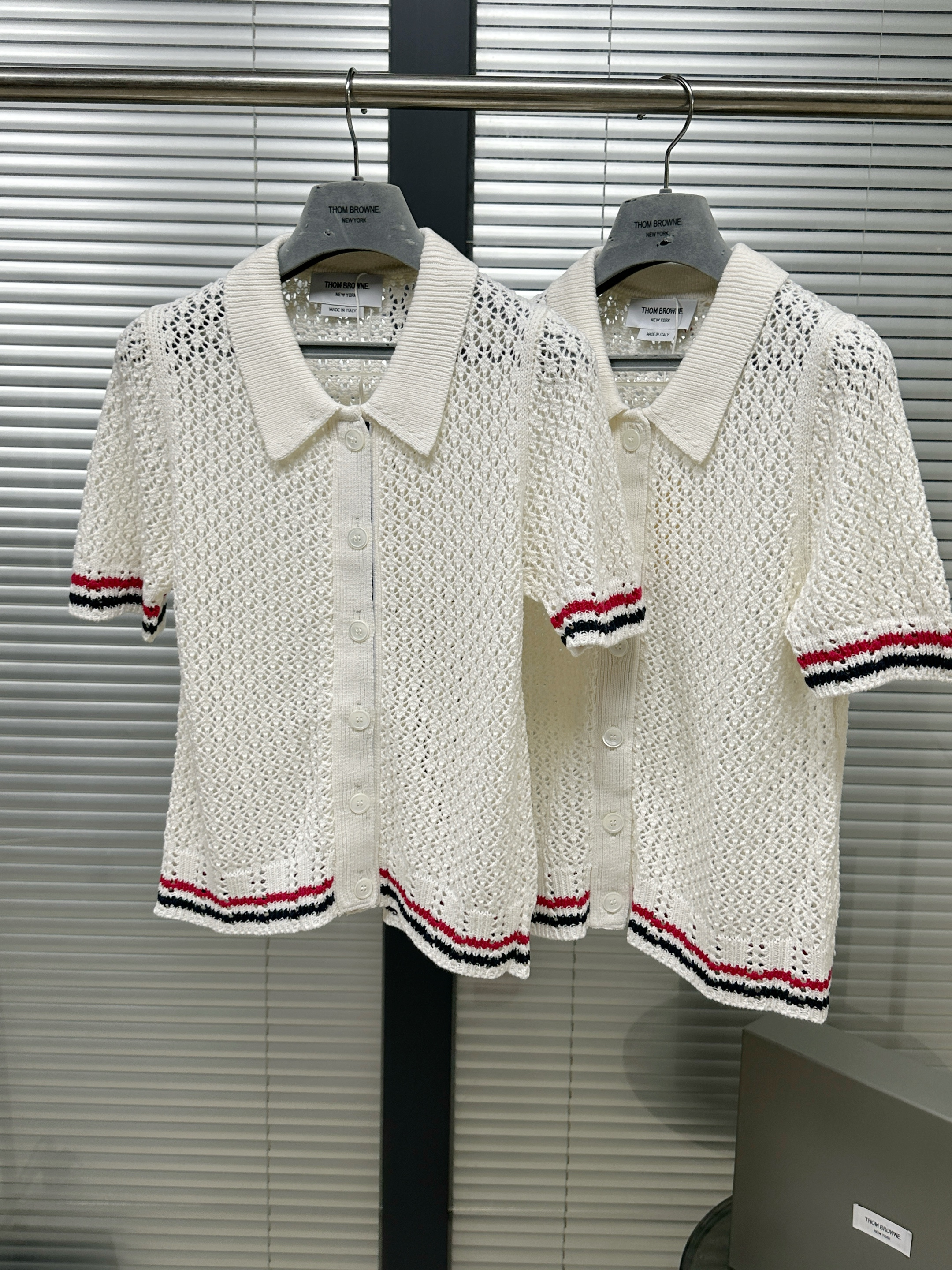 톰브라운 여성 반팔 126340 Thom Browne T Shirt 썸네일 이미지