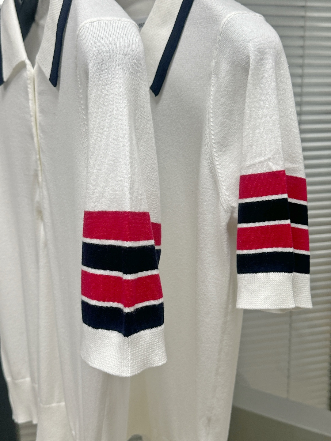 톰브라운 여성 반팔 126284 Thom Browne T Shirt 썸네일 이미지