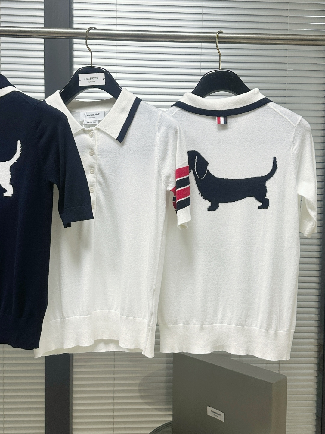 톰브라운 여성 반팔 142901 Thom Browne T Shirt 상세 이미지 3