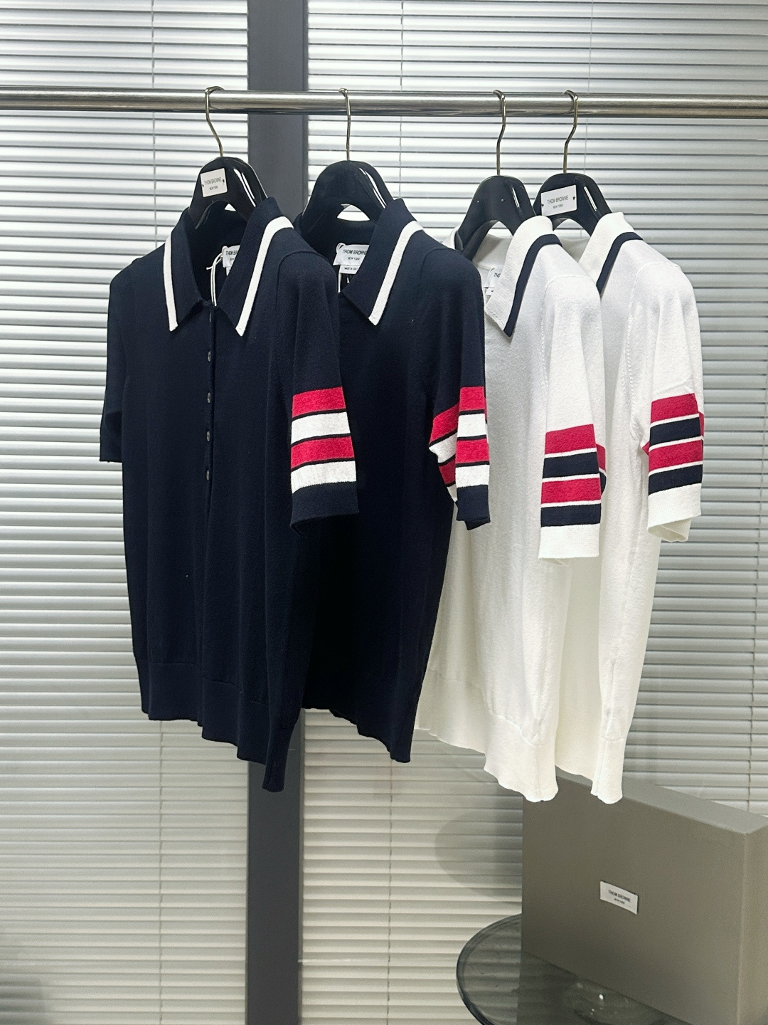 톰브라운 여성 반팔 142901 Thom Browne T Shirt 상세 이미지 7