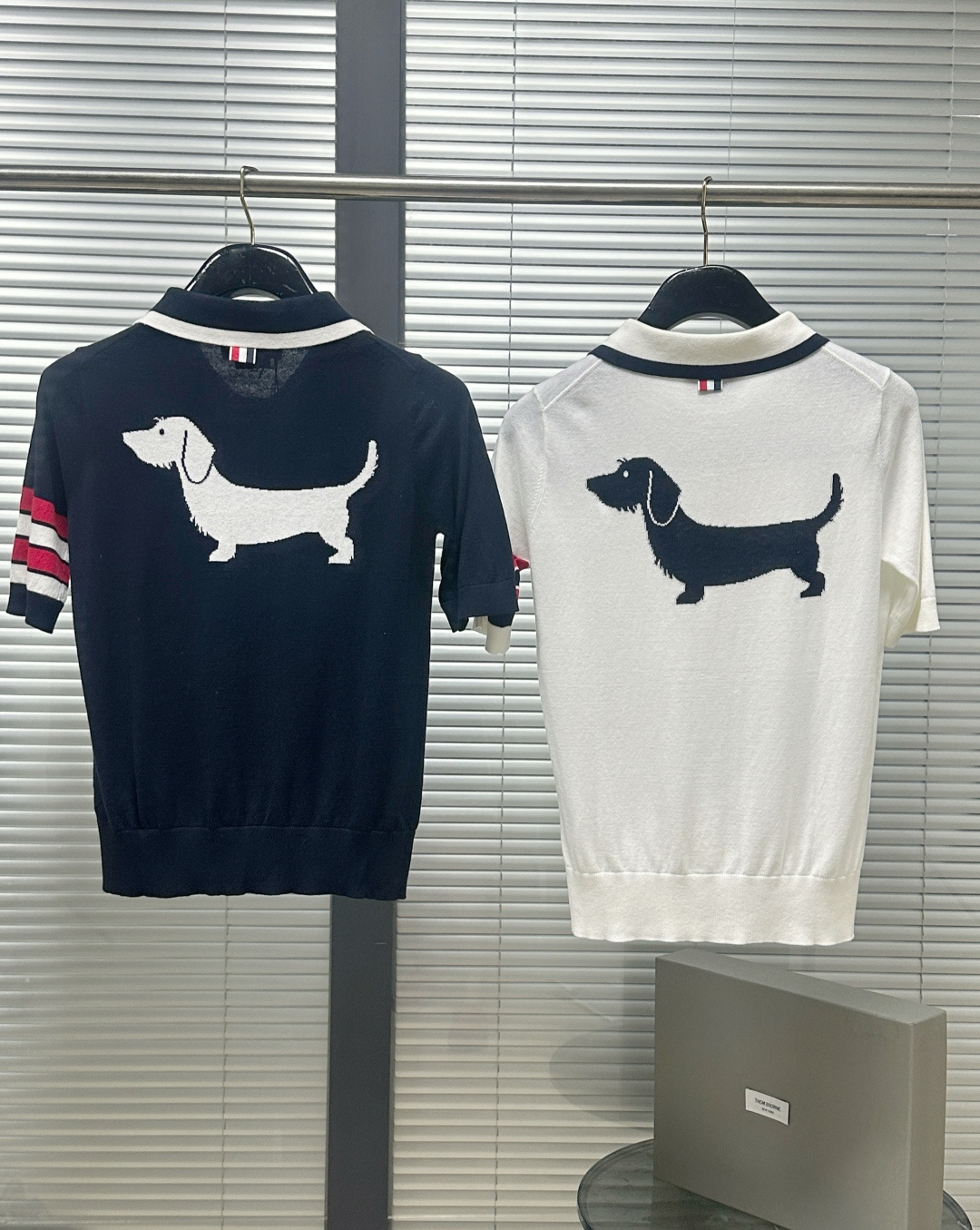 톰브라운 여성 반팔 142901 Thom Browne T Shirt 상세 이미지 5