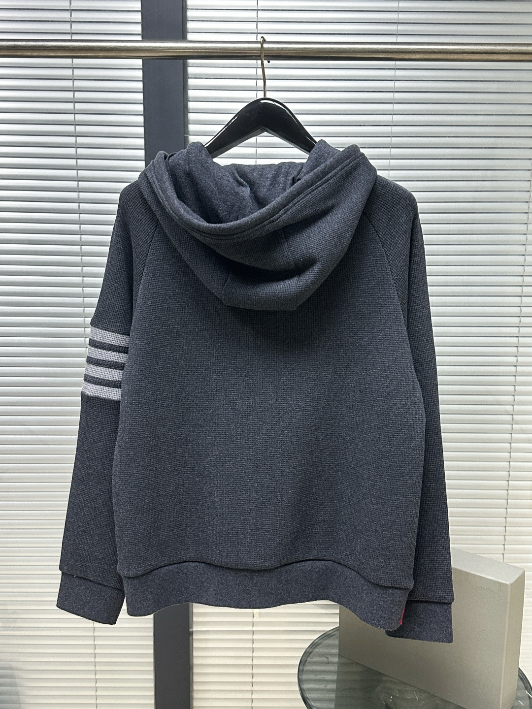 톰브라운 남성 후드 126239 Thom Browne Hoodie 썸네일 이미지