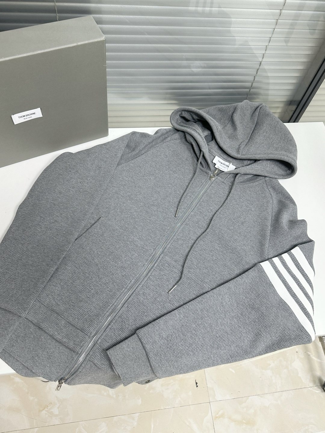 톰브라운 남성 후드 126238 Thom Browne Hoodie 썸네일 이미지