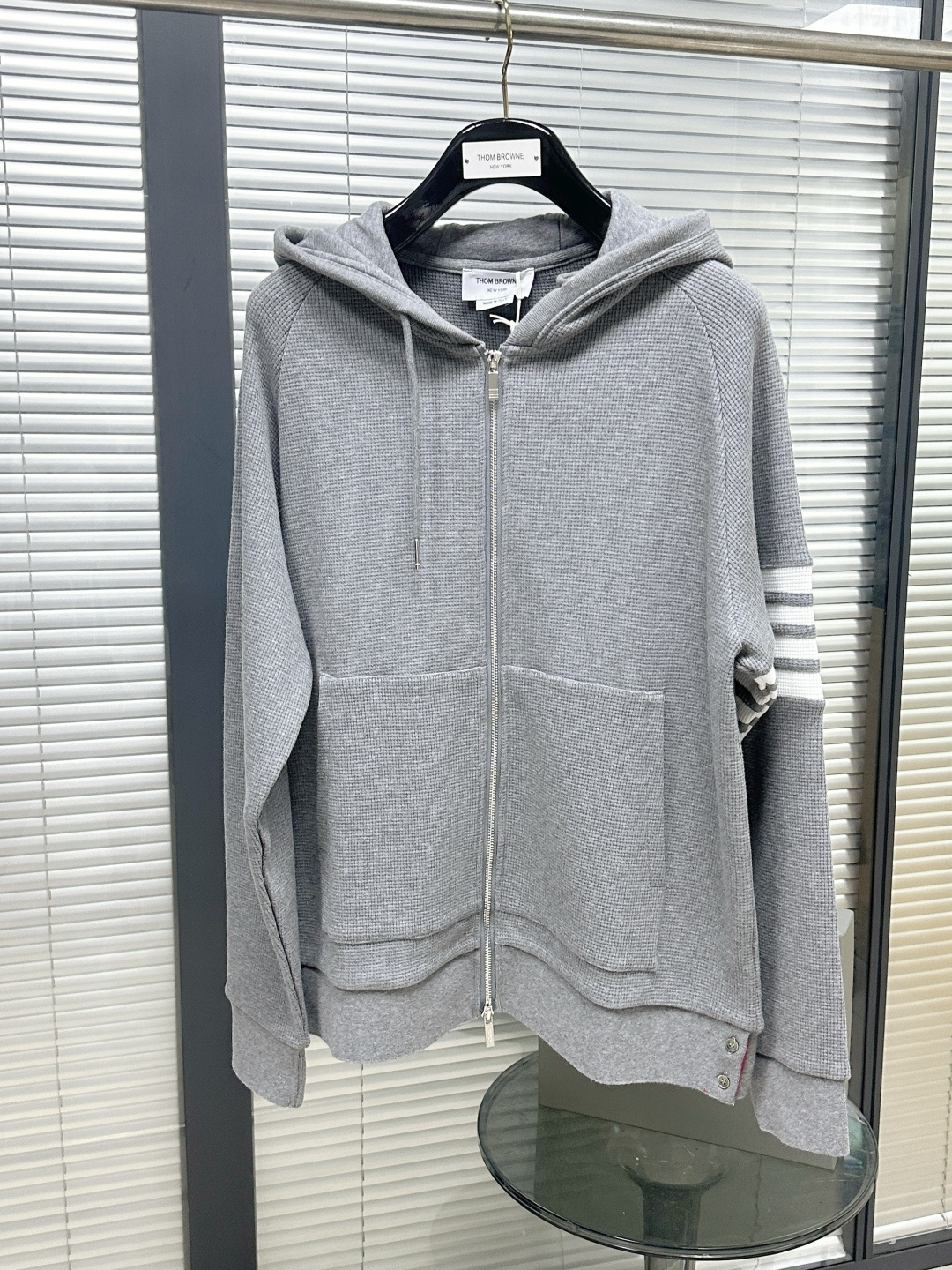 톰브라운 남성 후드 126238 Thom Browne Hoodie 썸네일 이미지