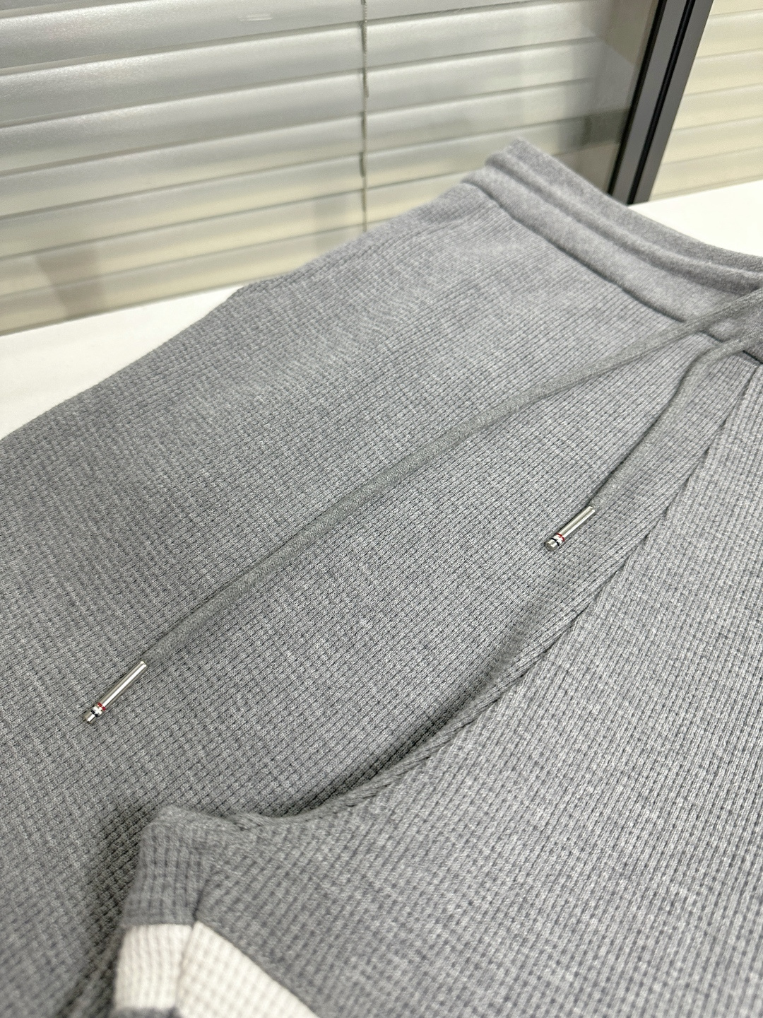 톰브라운 남성 바지 126242 Thom Browne Pants 썸네일 이미지