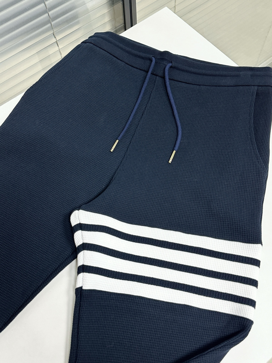 톰브라운 남성 바지 126241 Thom Browne Pants 썸네일 이미지