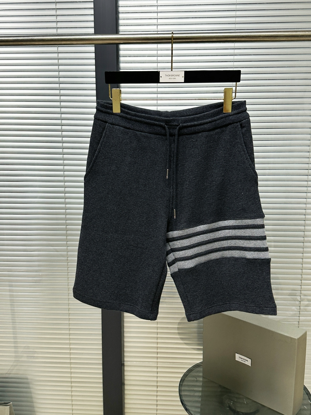 톰브라운 남성 반바지 126246 Thom Browne Shorts