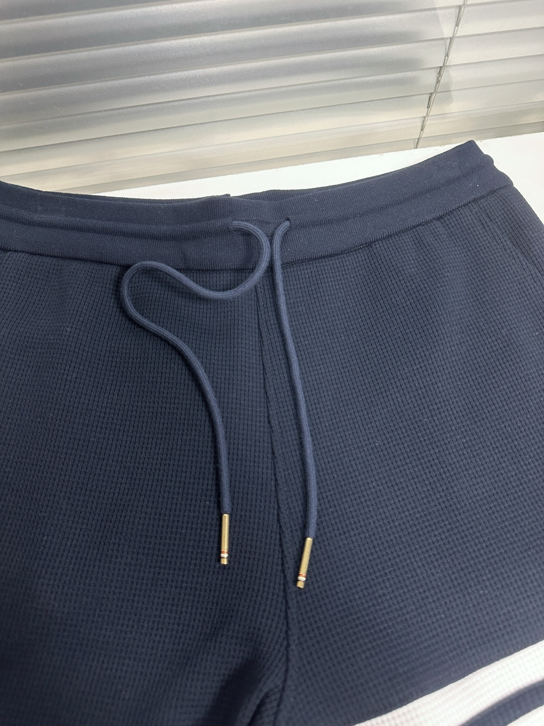 톰브라운 남성 반바지 126245 Thom Browne Shorts 썸네일 이미지