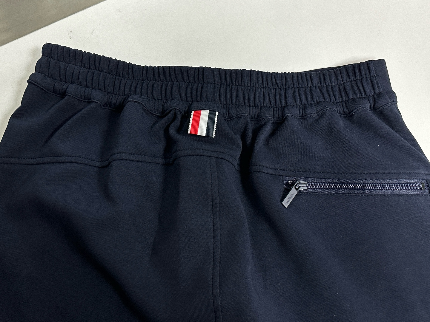톰브라운 남성 반바지 126277 Thom Browne Shorts 썸네일 이미지