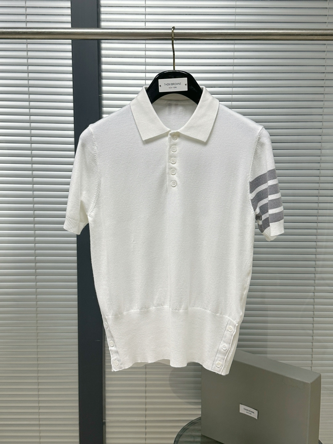 톰브라운 남성 반팔 126222 Thom Browne T Shirt 썸네일 이미지
