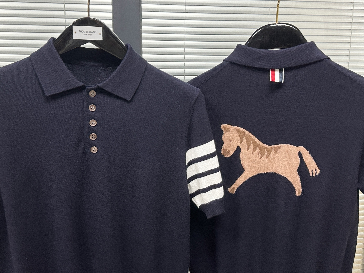 톰브라운 남성 반팔 126221 Thom Browne T Shirt 썸네일 이미지