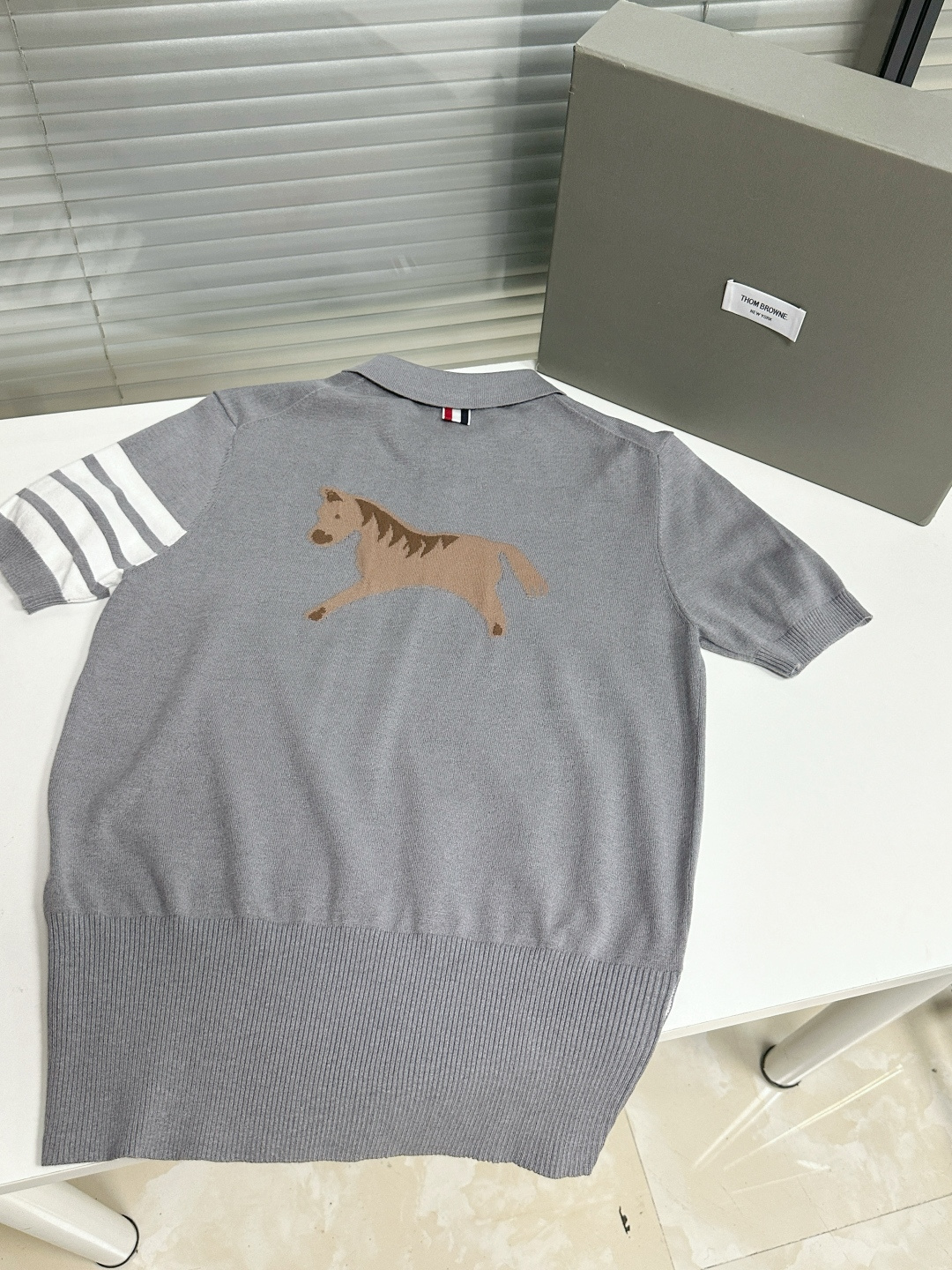 톰브라운 남성 반팔 126220 Thom Browne T Shirt 썸네일 이미지