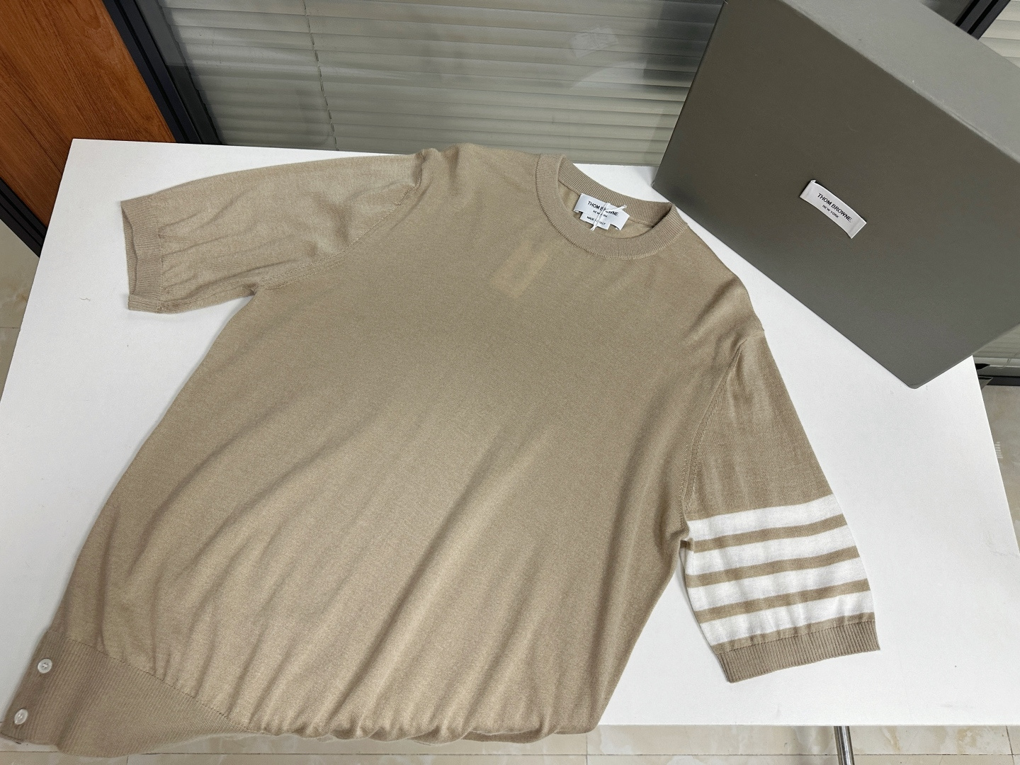 톰브라운 남성 반팔 126268 Thom Browne T Shirt 썸네일 이미지