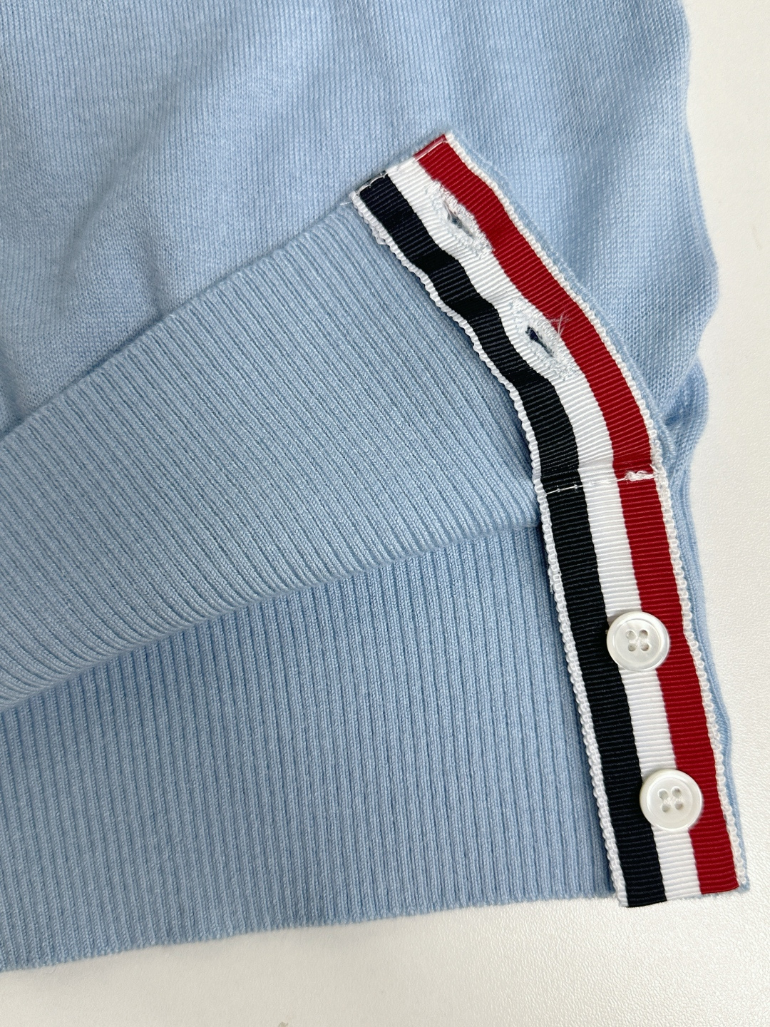톰브라운 남성 반팔 126267 Thom Browne T Shirt 썸네일 이미지