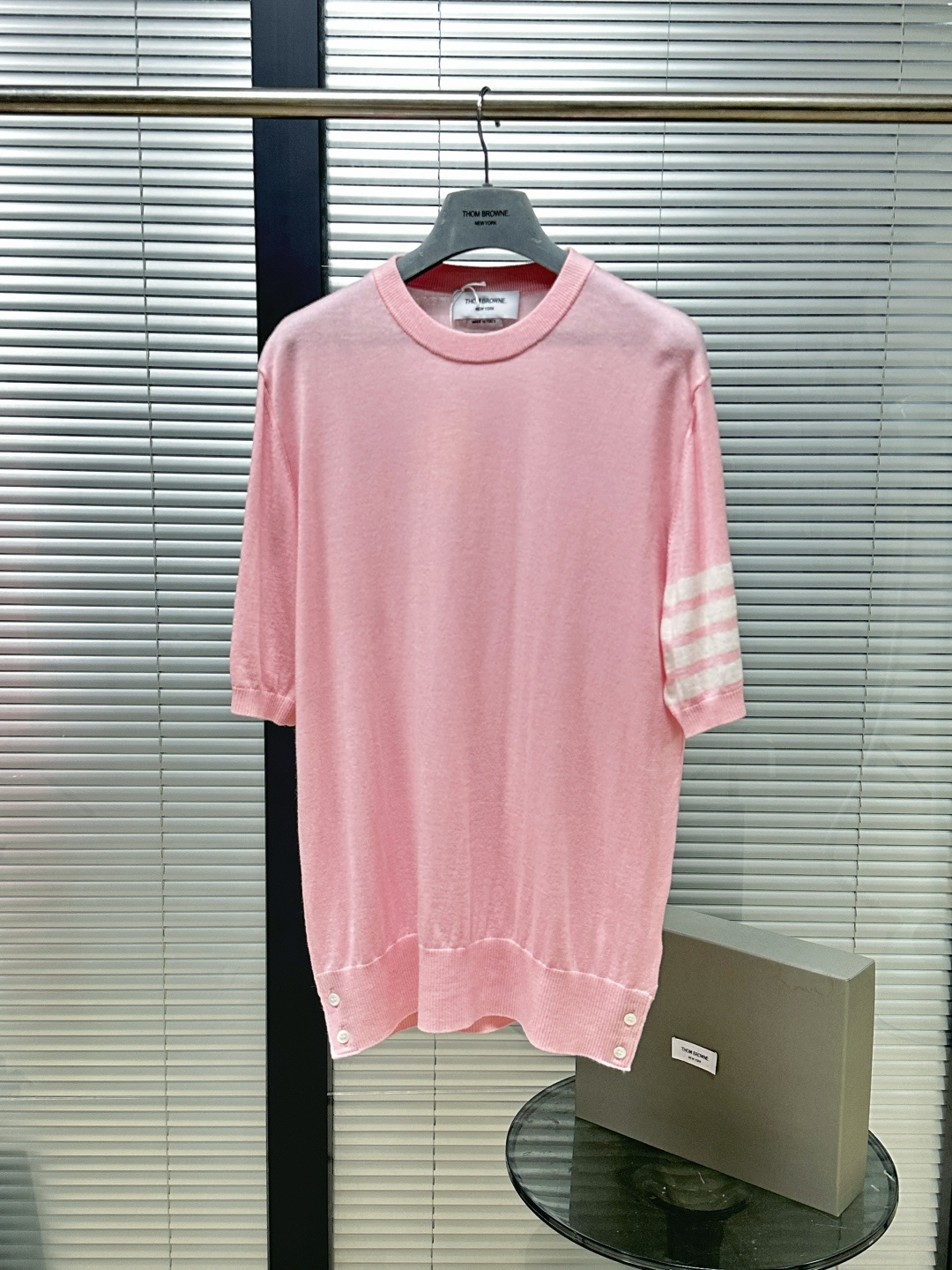 톰브라운 남성 반팔 126265 Thom Browne T Shirt 썸네일 이미지
