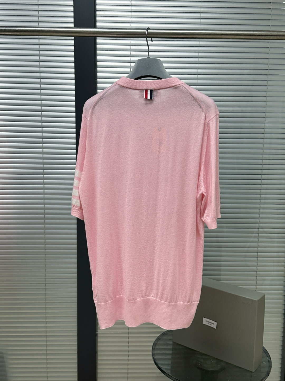 톰브라운 남성 반팔 126265 Thom Browne T Shirt 썸네일 이미지