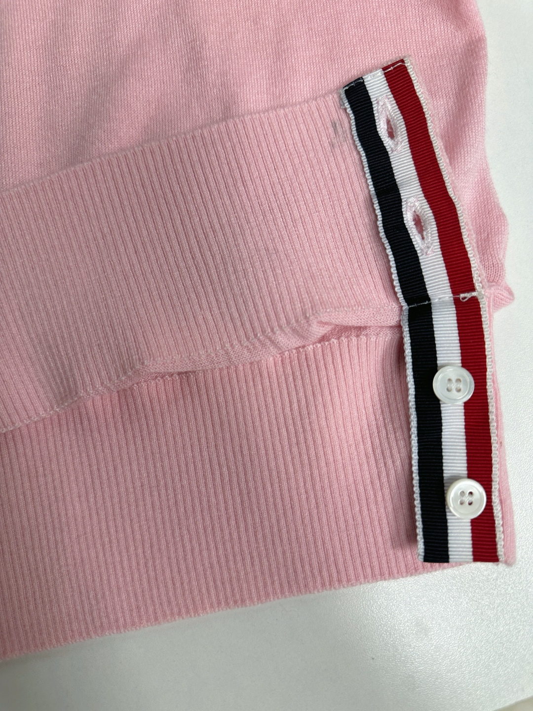 톰브라운 남성 반팔 126265 Thom Browne T Shirt 썸네일 이미지