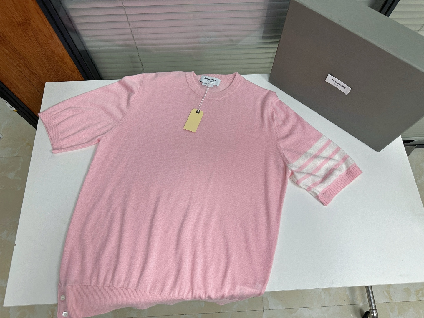 톰브라운 남성 반팔 126265 Thom Browne T Shirt 썸네일 이미지