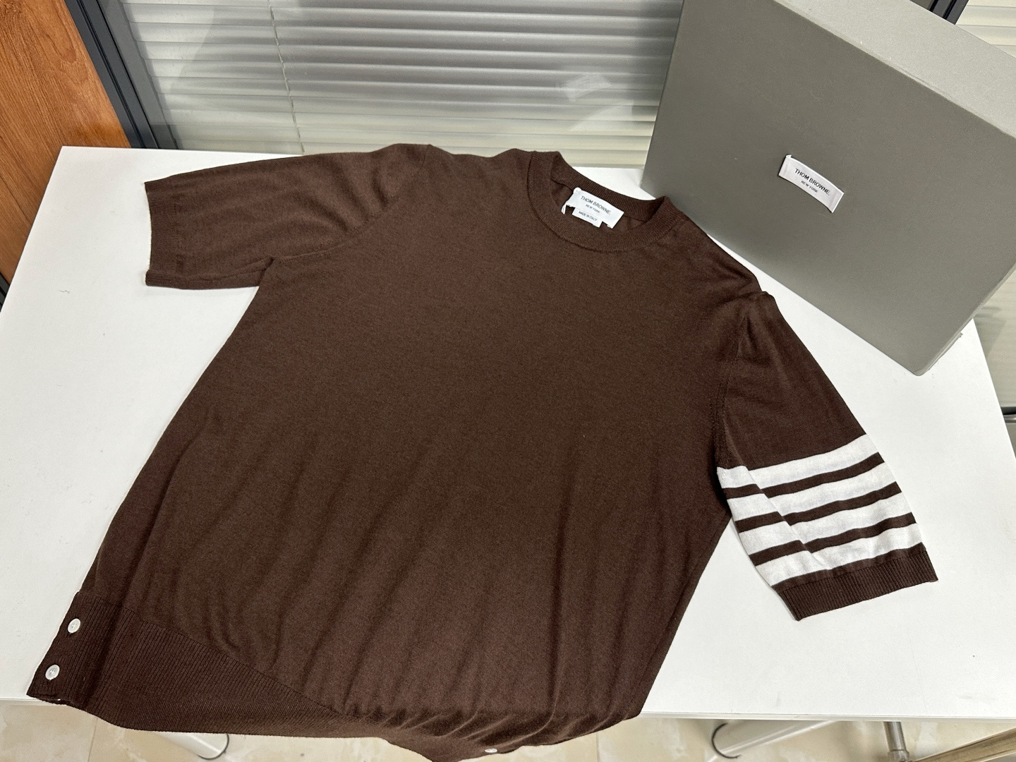 톰브라운 남성 반팔 126260 Thom Browne T Shirt 썸네일 이미지