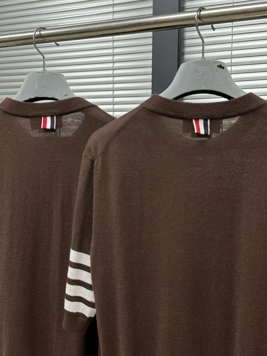 톰브라운 남성 반팔 126260 Thom Browne T Shirt 썸네일 이미지