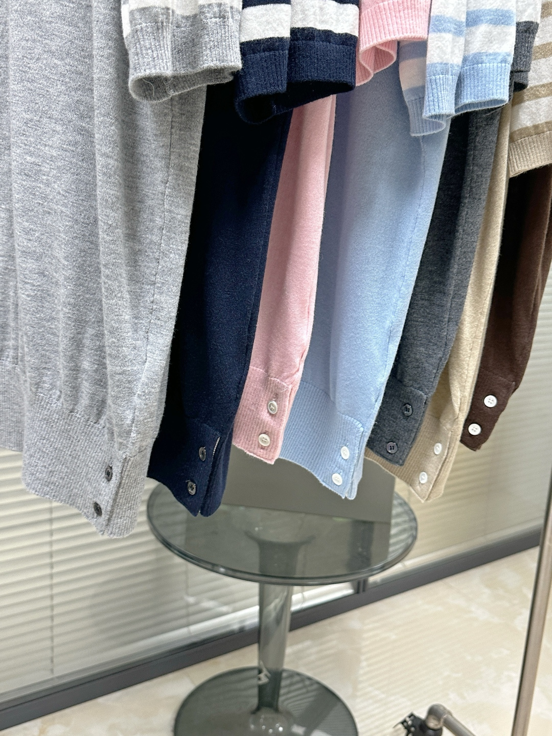 톰브라운 남성 반팔 142952 Thom Browne T Shirt 상세 이미지 6