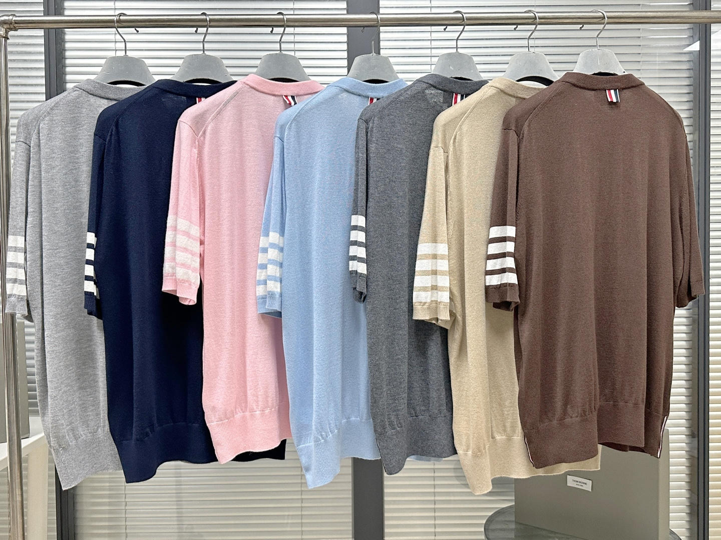 톰브라운 남성 반팔 142952 Thom Browne T Shirt 상세 이미지 3