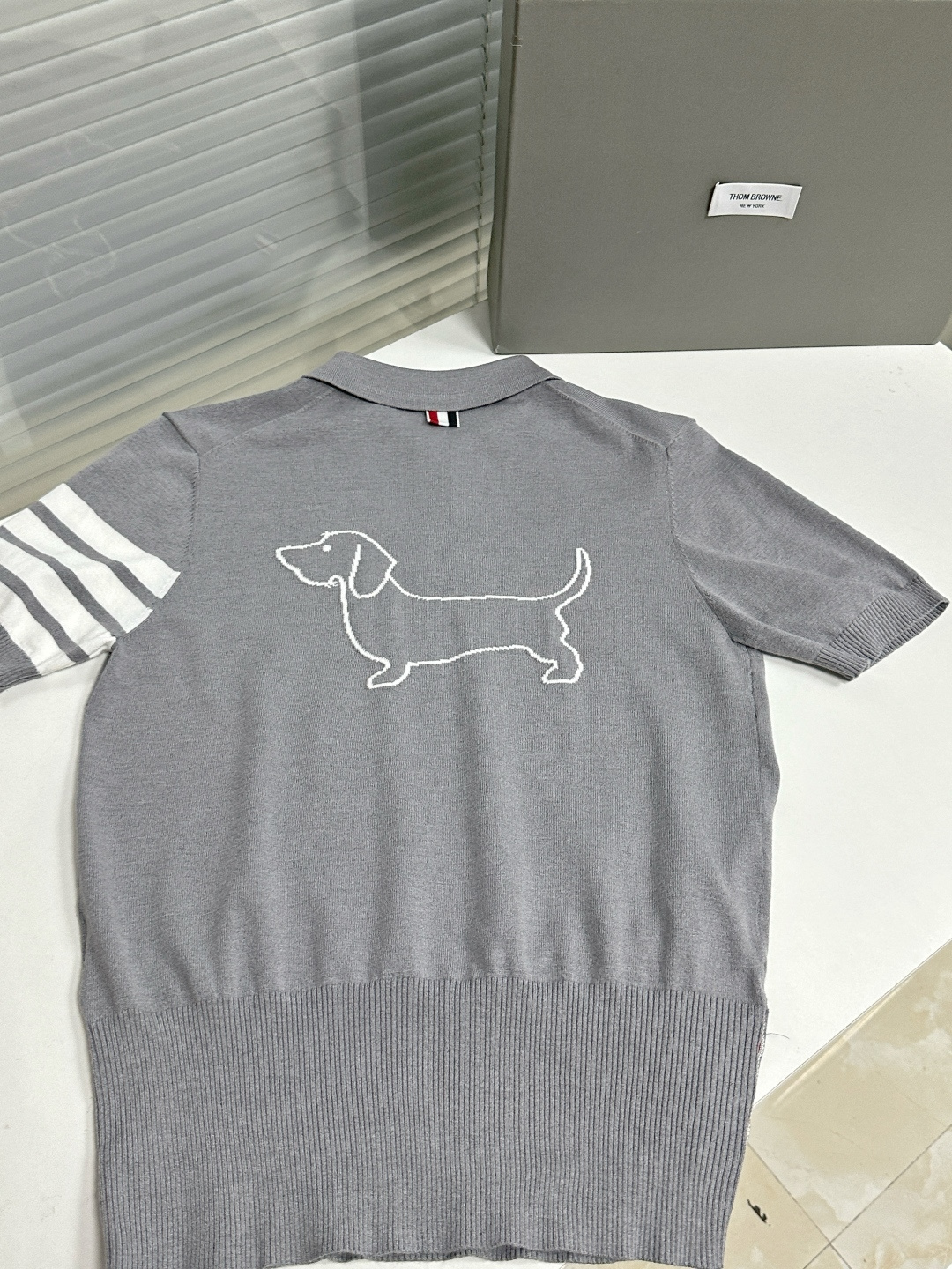 톰브라운 남성 반팔 126256 Thom Browne T Shirt 썸네일 이미지