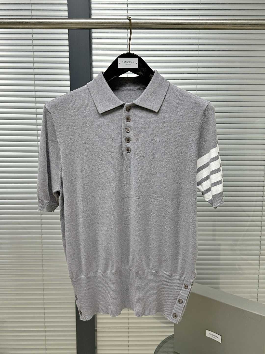 톰브라운 남성 반팔 126256 Thom Browne T Shirt 썸네일 이미지