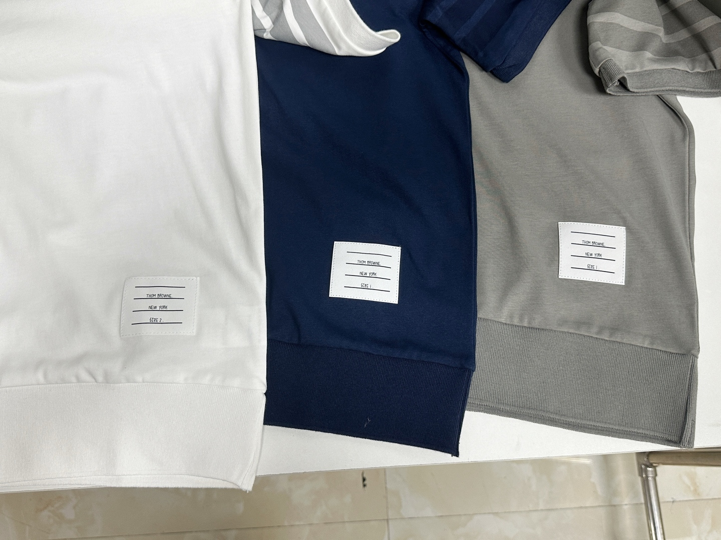 톰브라운 남성 반팔 142897 Thom Browne T Shirt 상세 이미지 10
