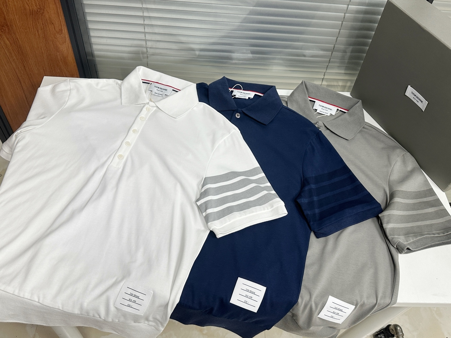 톰브라운 남성 반팔 142897 Thom Browne T Shirt 상세 이미지 8