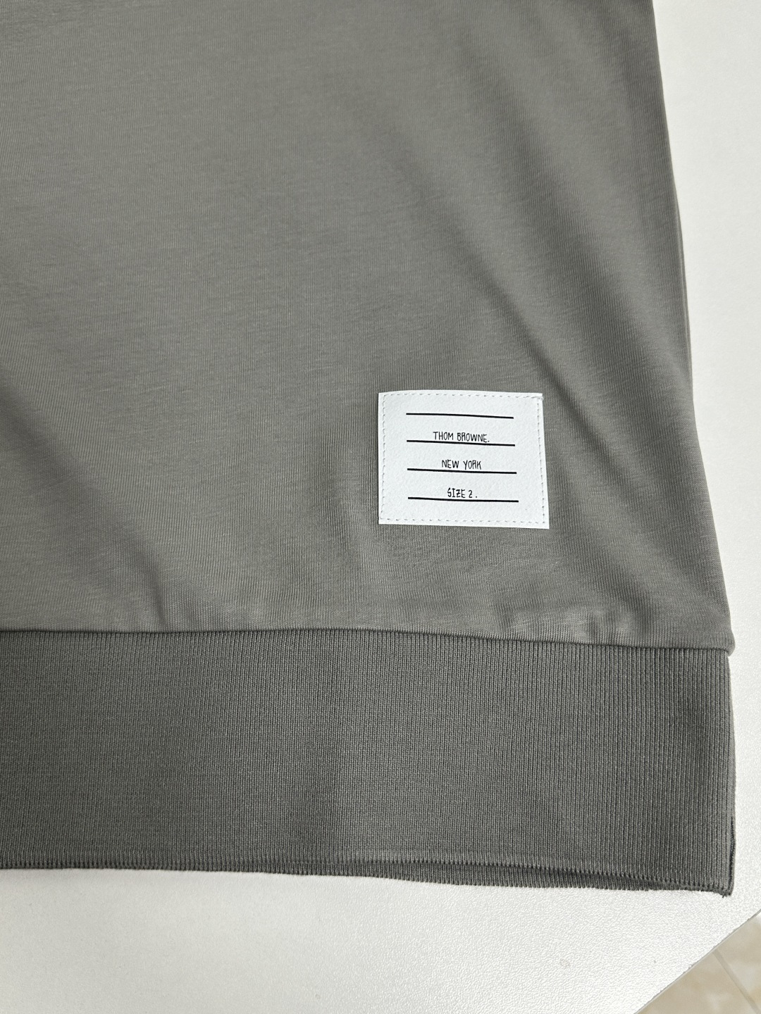 톰브라운 남성 반팔 126233 Thom Browne T Shirt 썸네일 이미지