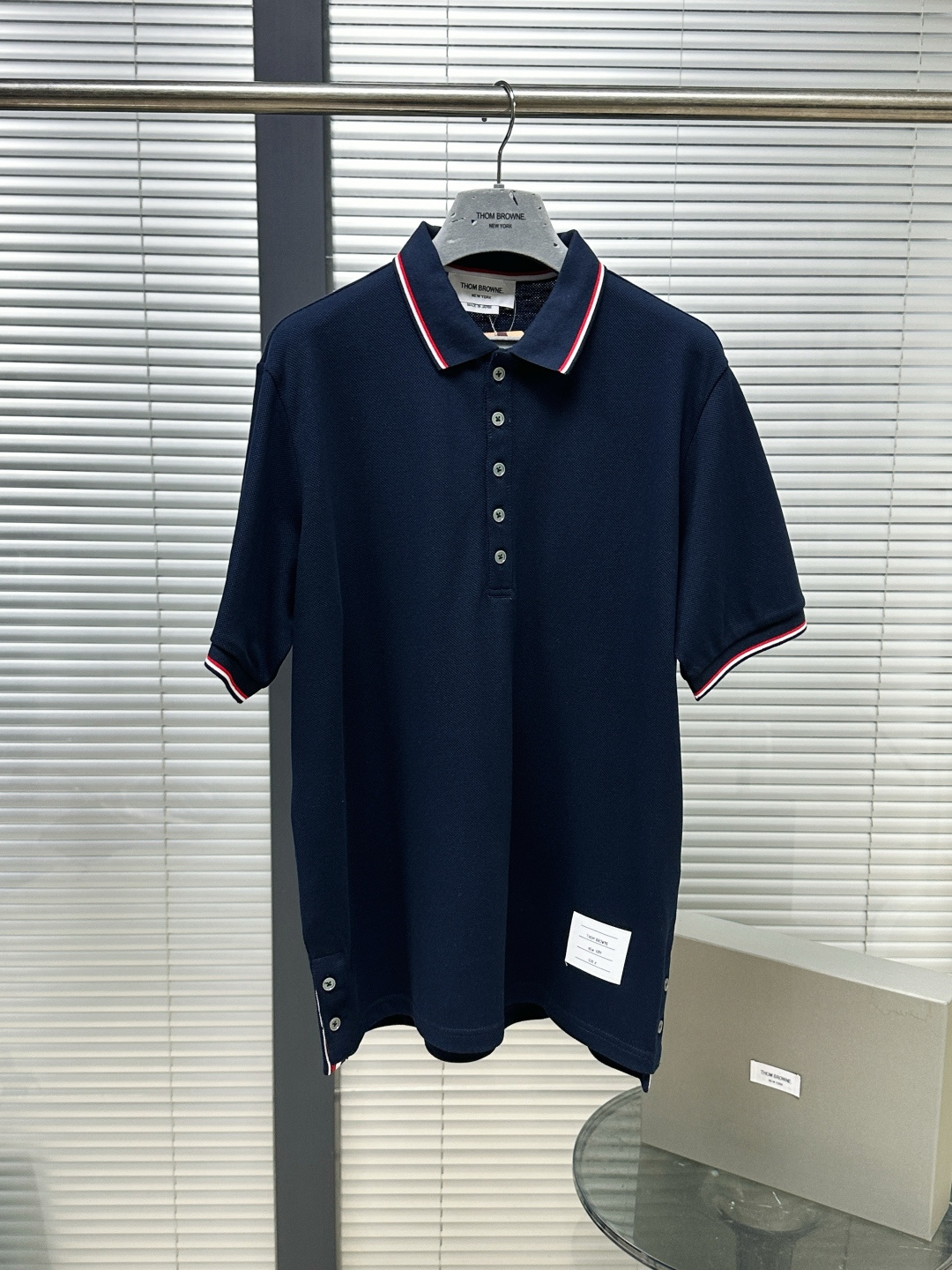 톰브라운 남성 반팔 126253 Thom Browne T Shirt 썸네일 이미지